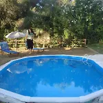 Georgina Apartments-pool-river 3*