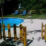 Lejlighedshotel Georgina Apartments-pool-river