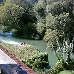 شقة فندقية Georgina Apartments-pool-river 3*