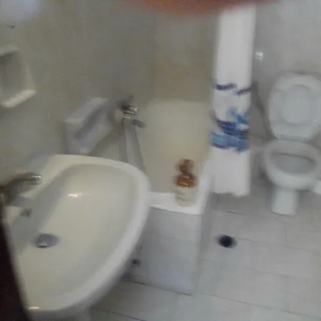 Апарт-отель Georgina Месонги