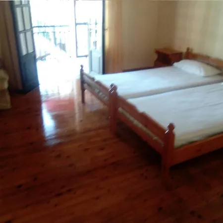 Georgina Месонги