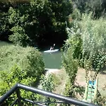 Georgina Apartments-pool-river 3*