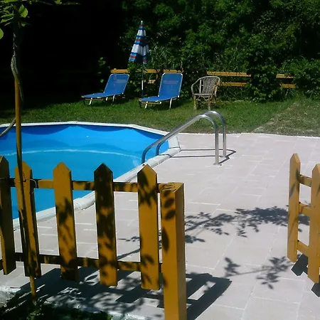 公寓式酒店 Georgina Apartments-pool-river